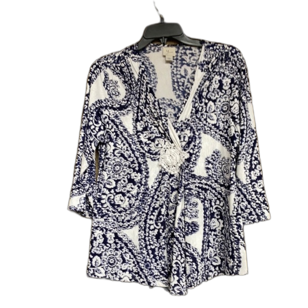 Yvos crochet detail paisley print top